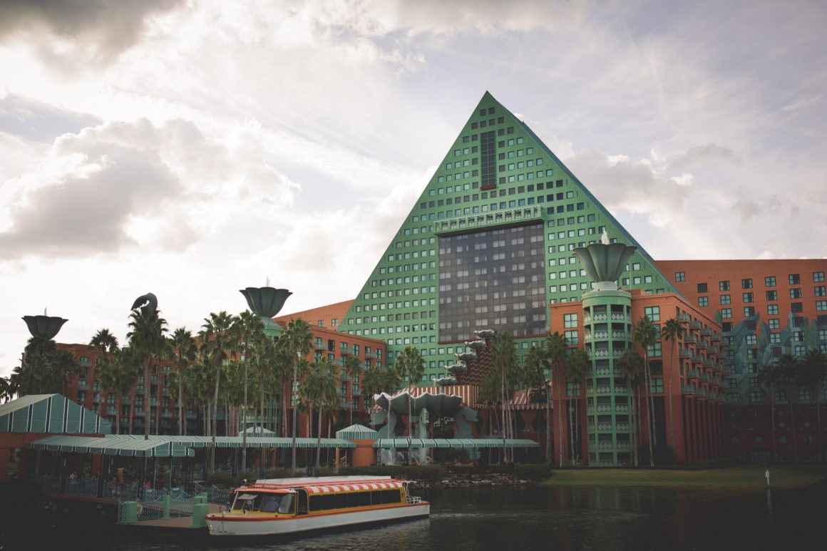 Disney's Hollywood Studios, Disney's Epcot, Walkway to Epcot, Walkway to Hollywood Studios, International Gateway Epcot Entrance