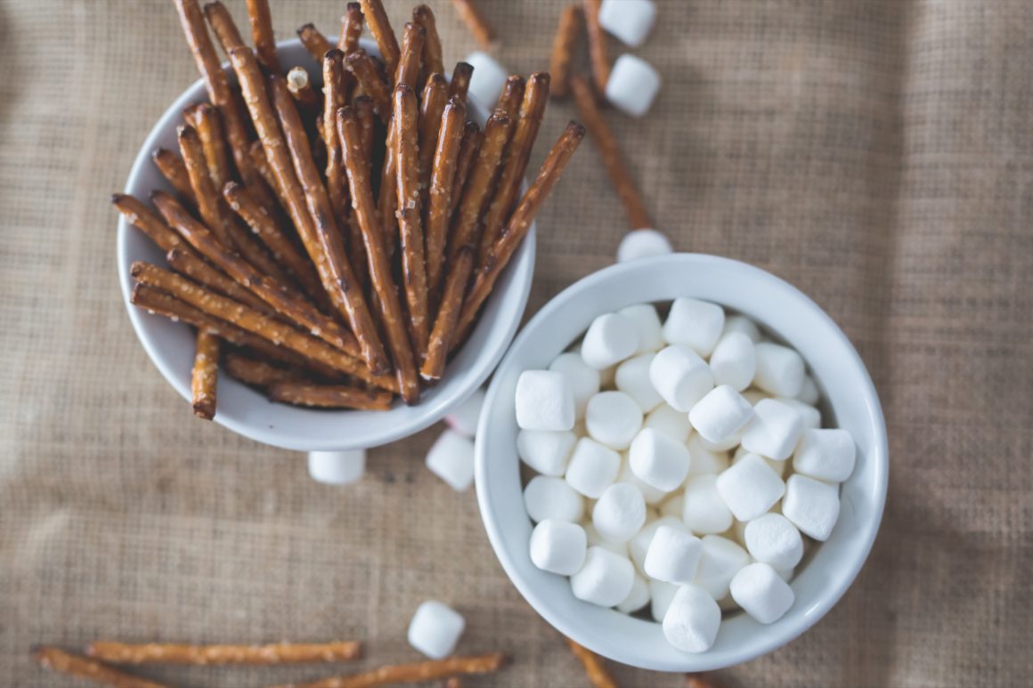 Frozen Inspired Pretzel Builders, Magic for Miles, Fun Friday, Walt Disney Crafts, Disney Family