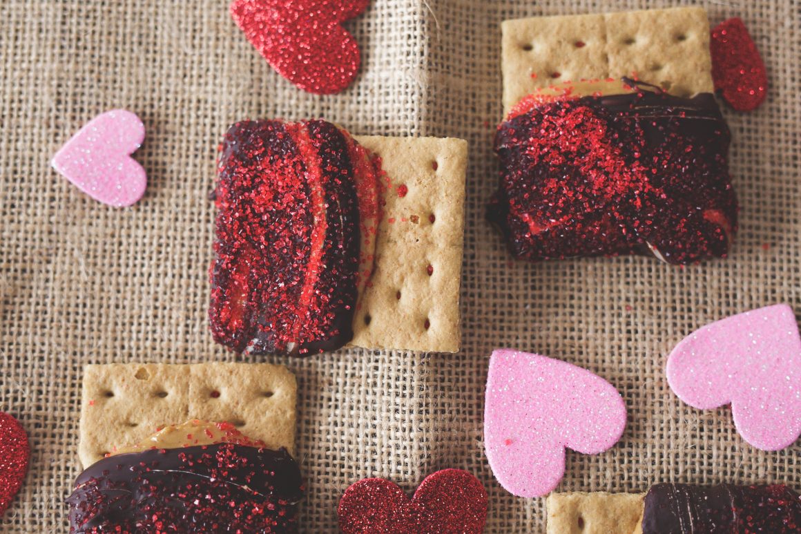 Valentine's Day Chocolate Peanut Butter Graham Crackers, Magic for Miles, Fun Friday, Disney Inspired at Home