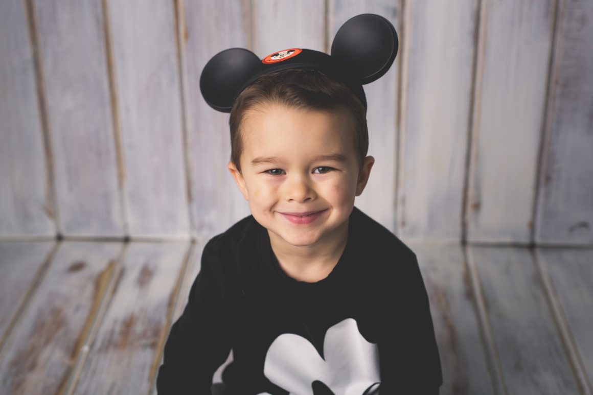 Disney Mickey Minnie Valentine Gift Ideas, Magic for Miles, Walt Disney World, Disney Parks, Disney OOTD, Disney Merchandise