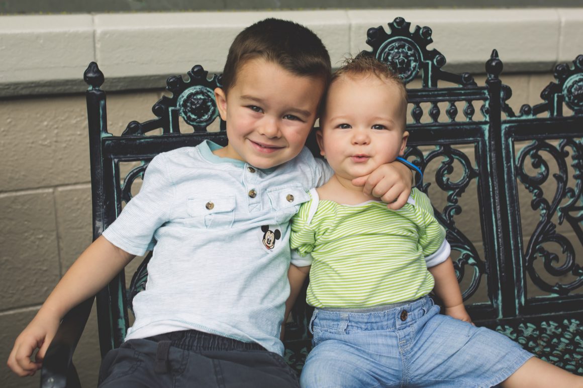 Stay in the Photos at the Moment, Family photographer, Magic for Miles