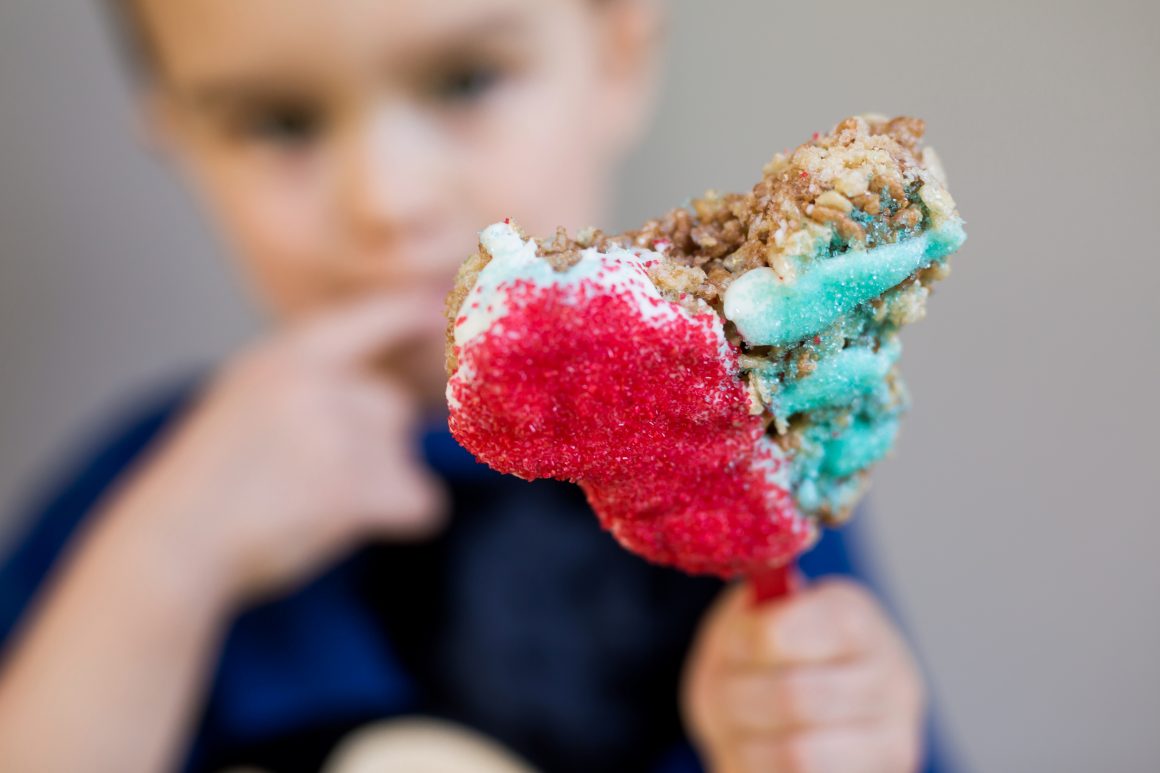 Mickey 4th of July Rice Krispie Treat, disney at Home, Rice Krispie treat at home, Magic for miles at home