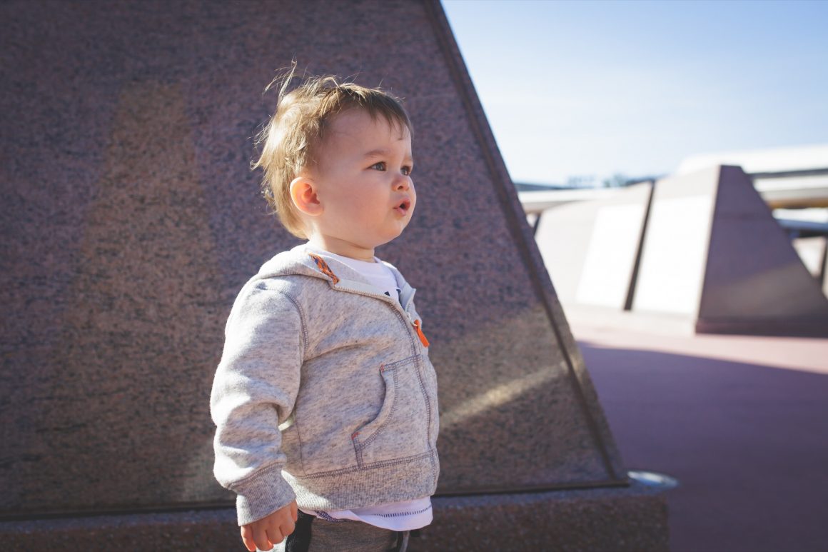 Best Epcot Photo Spots, Epcot Photos, Magic for Miles Photo Tips