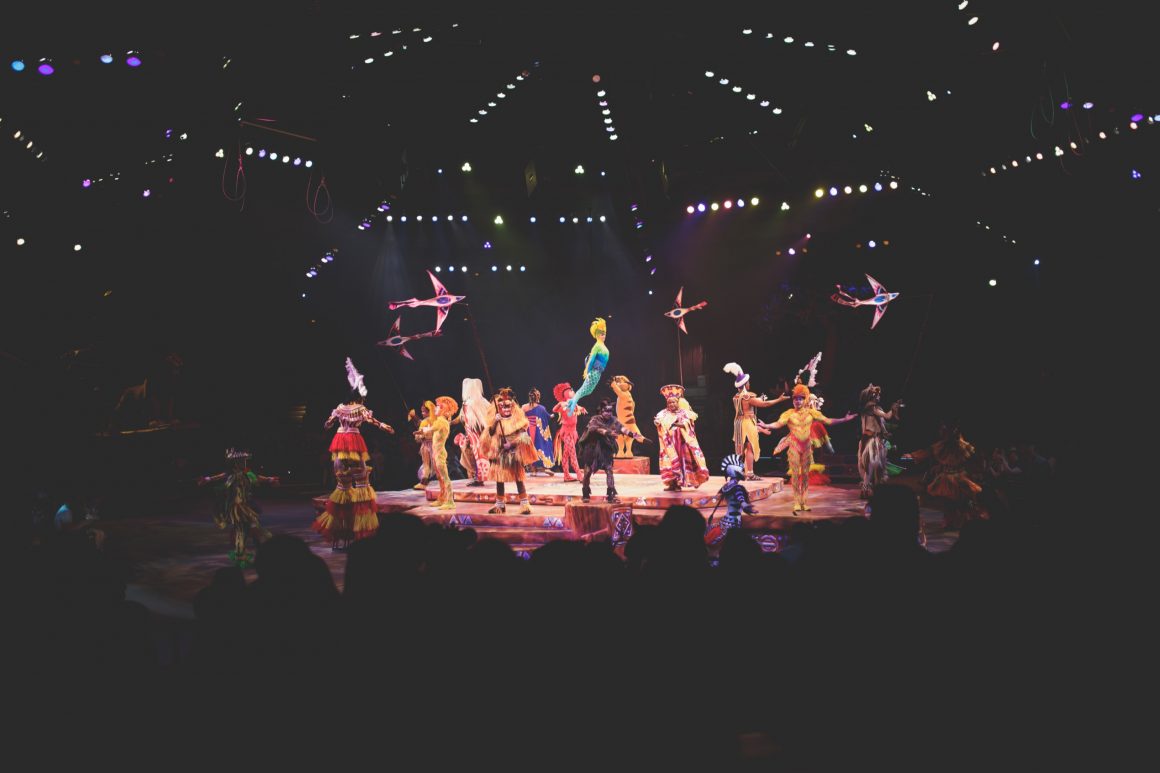 taking kids to the show, first time show, first time movie, first time show at disney, shows for toddlers