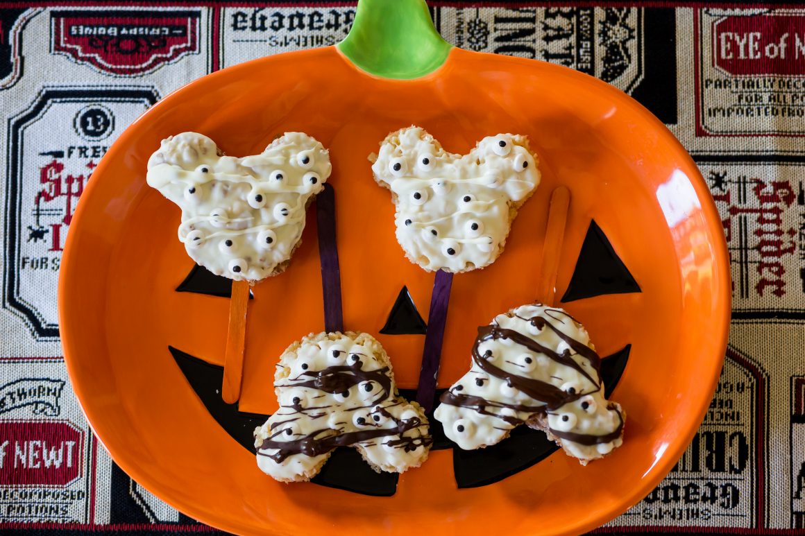 Rice Krispie Treats Variations, Halloween Rice Krispie treats Mummy